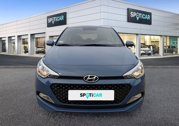Hyundai i20 cena 43800 przebieg: 79467, rok produkcji 2017 z Lesko małe 379